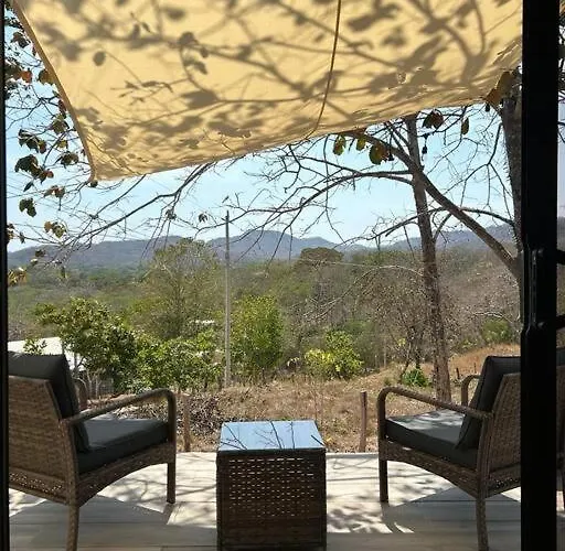 Cozy Hilltop Near Conchal - Casa Vala